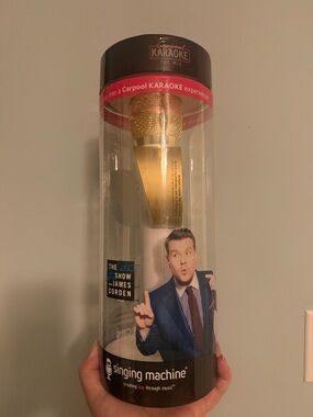 NEW - carpool karaoke Bluetooth microphone 🎤